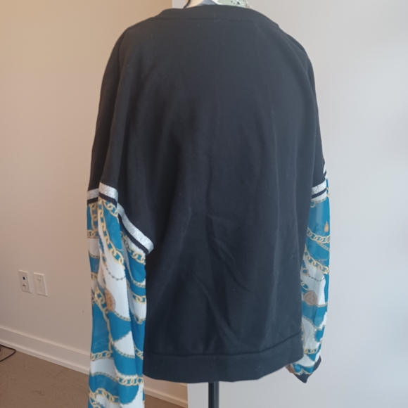 ONLY sheer sleeved sweatshirt - Picture 4 of 5